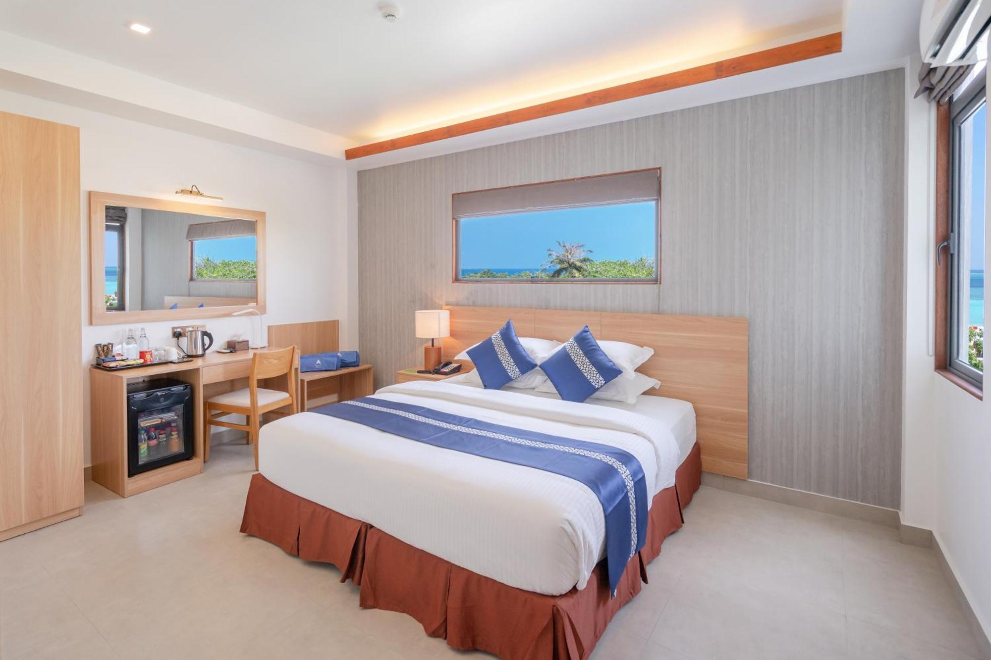 Hotel Ayala Oceanview Maldives 4*
